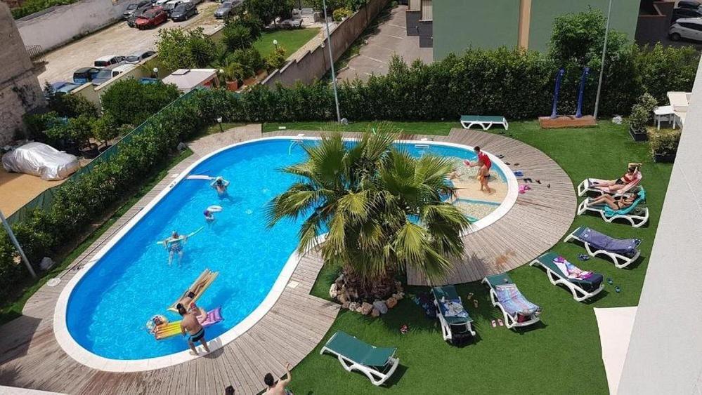 Zacapa B&B Taranto Eksteriør bilde
