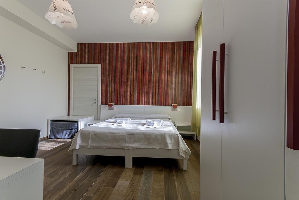 Zacapa B&B Taranto Eksteriør bilde